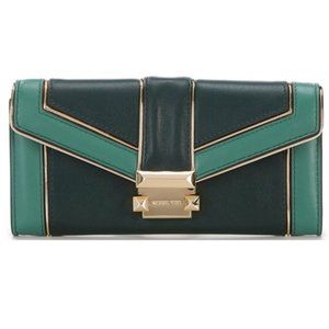 NWOT **Michael Kors** handwallet WILLING TO GO LOW